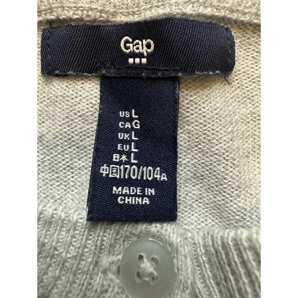 GAP cardigan sweater